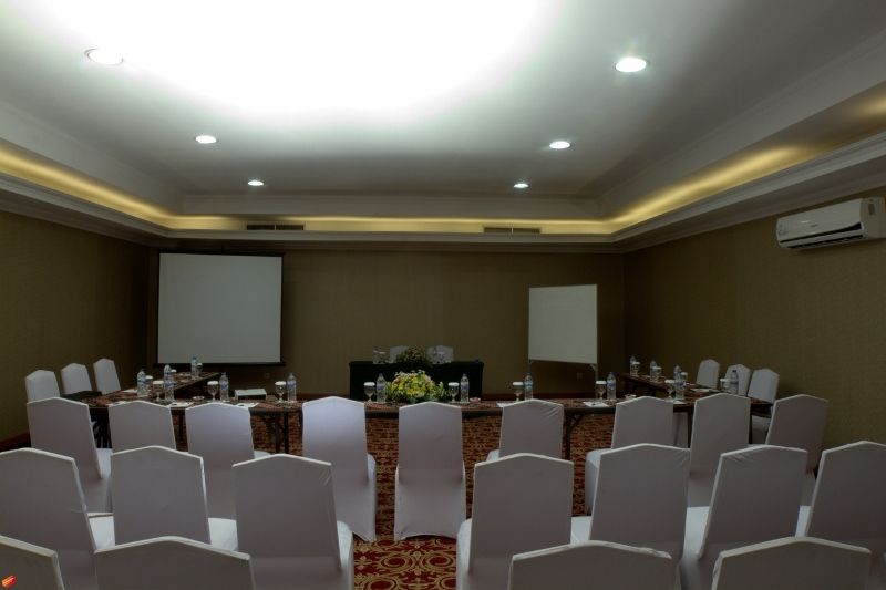 Amarelo Hotel Solo Dış mekan fotoğraf