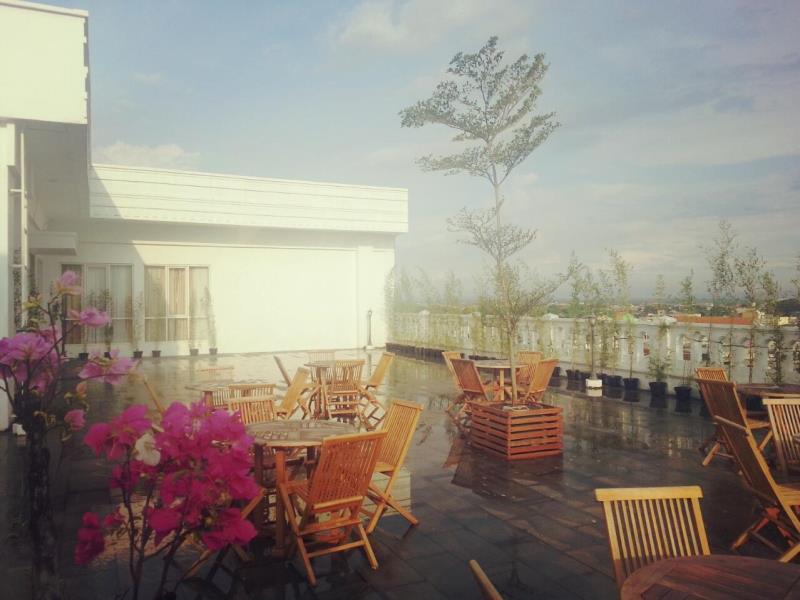 Amarelo Hotel Solo Dış mekan fotoğraf