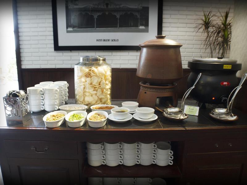 Amarelo Hotel Solo Dış mekan fotoğraf