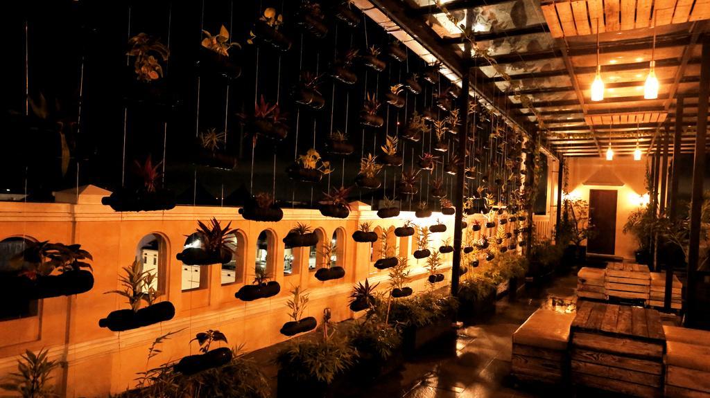 Amarelo Hotel Solo Dış mekan fotoğraf