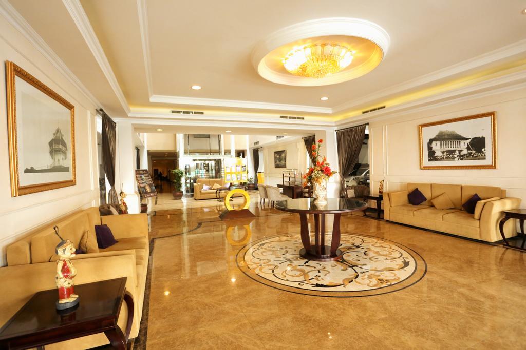 Amarelo Hotel Solo Dış mekan fotoğraf