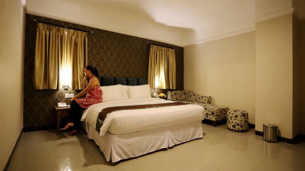 Amarelo Hotel Solo Dış mekan fotoğraf