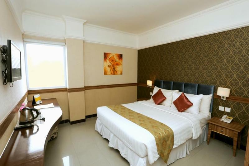 Amarelo Hotel Solo Dış mekan fotoğraf
